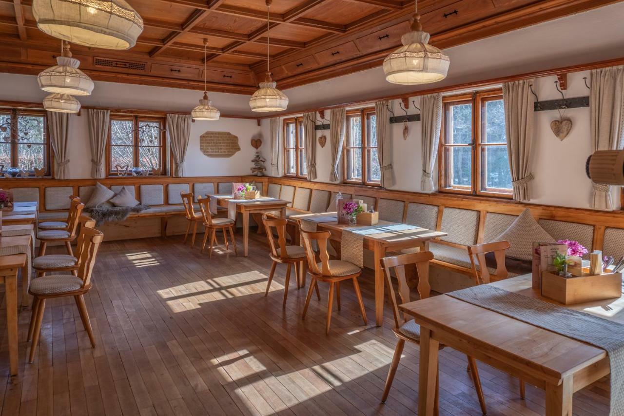 Hotel Restaurant Alatsee ฟุสเซ่น ภายนอก รูปภาพ